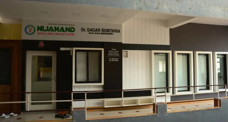 Nijanand Dental Clinic Interior and Equipment in Jamnagar