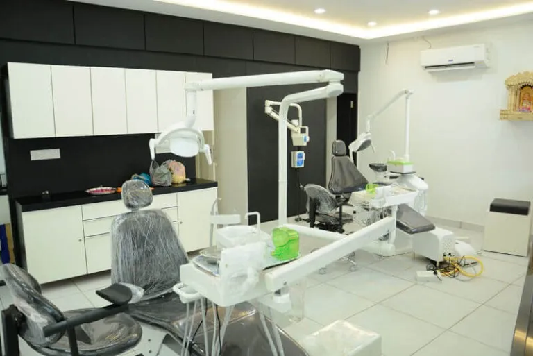 State of the Art Dental Clinic Facility in Jamnagar